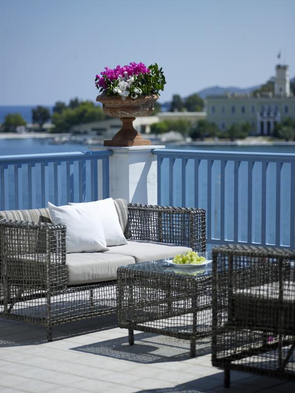 Hotel apartamentowy Nikis Village 3*